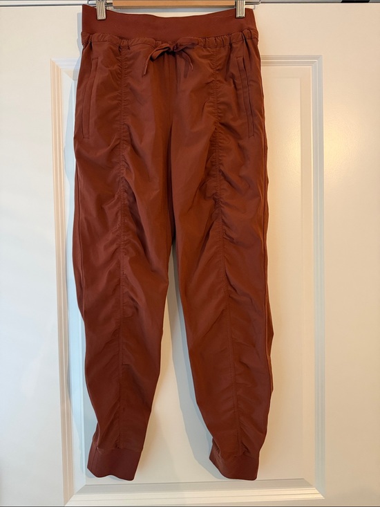 Athleta Pants - Athleta Peak Hybrid Fleece Rust-Colored Ruched Drawstring Joggers Pant S Tall